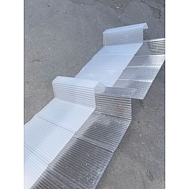Luminatoare hală din policarbonat celular Greca, 2.5mm grosime, 5 ondulații de 40mm și structură celulară (preț/mp)