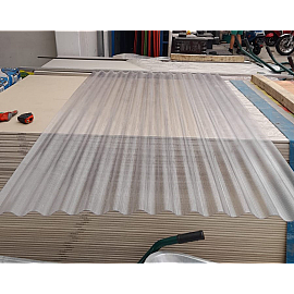 Placă din policarbonat solid/compact 2000mm x 970mm x 0.9mm, cu profil ondulat (nu este fibră de sticlă, nu este casantă)