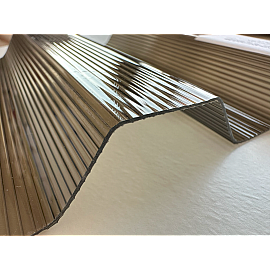 Placă din policarbonat compact/solid 1mm x 1060mm x 2000mm, cu profil trapez 76/18 multiliniar bronz-fumuriu