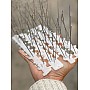 Țepi anti păsări (bandă din pvc cu țepi împotriva păsărilor)  lungime 1m compus din 4 segmente