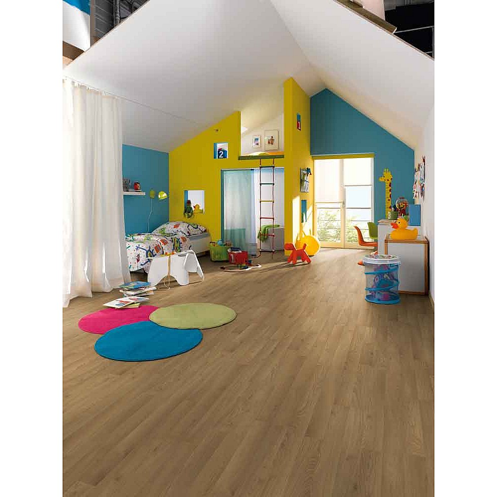 Parchet laminat Egger Basic 8mm Stejar Colmar EBL022, clasă trafic 31/AC3, 1.9948mp/cutie