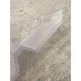 Luminatoare hală din policarbonat celular Greca, 16mm grosime, 5 ondulații de 40mm și structură tip fagure (preț/mp)