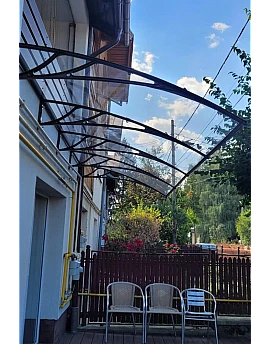 Copertină Rimini, braț aluminiu de 1.5m, model de bază, policarbonat solid 4mm, diferite lățimi de copertină și culori