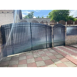 Policarbonat compact/solid cutat trapez 50/5, grosime 1mm, rolă 20 ml,  protejat UV, lățime 1.26m, gri (preț/rolă)