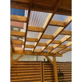 Policarbonat compact/solid cutat trapez, la rolă, grosime 1mm, protejat UV, lățime 1.26m (vânzare la metru liniar), transparent-clar